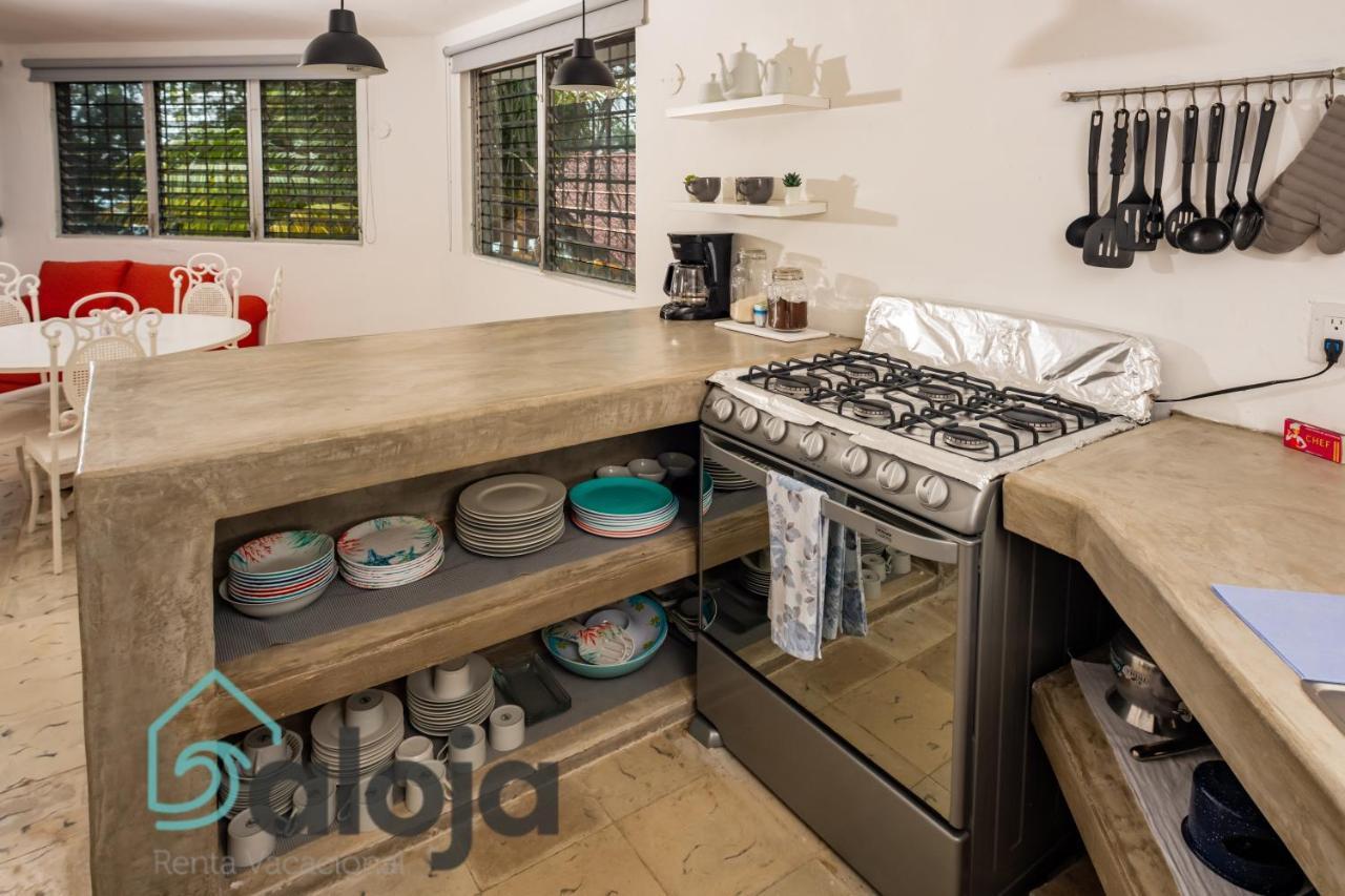 Villa Xtohil With Private Access To The Magic 7 Colors Lagoon Bacalar Exterior foto